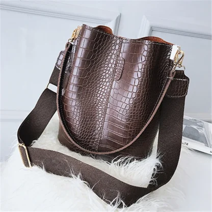 Stylish Elegance Bucket Bag - Image 3