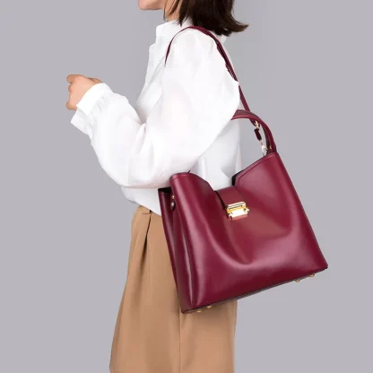 Spacious Chic Bucket Bag