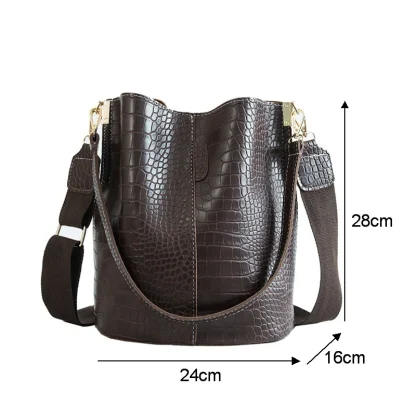 Timeless Beauty Bucket Bag - Image 7