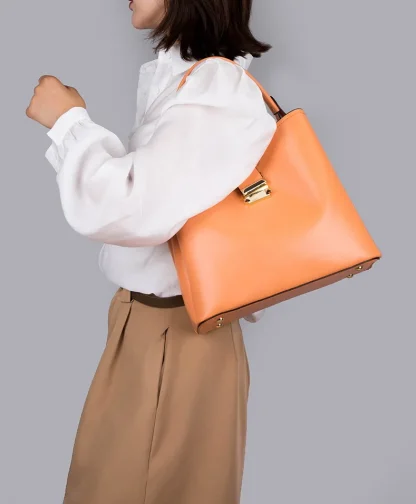 Spacious Chic Bucket Bag - Image 6
