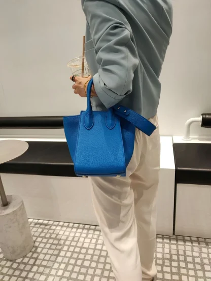 Solid Chic Bucket Bag - Image 6