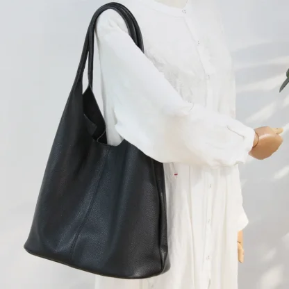 Casual Chic Bucket Bag - Image 3