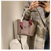 Elegant Scarf Bucket Bag - Image 3