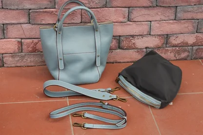 Classic Chic Bucket Bag - Image 3