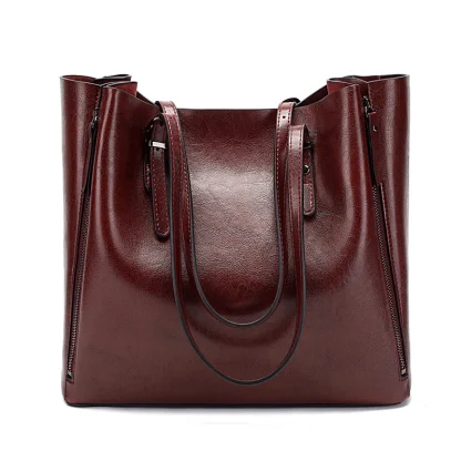 Elegant Chic Bucket Bag - Image 3