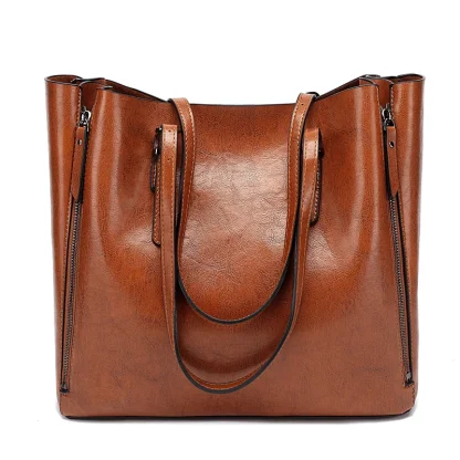 Elegant Chic Bucket Bag - Image 2
