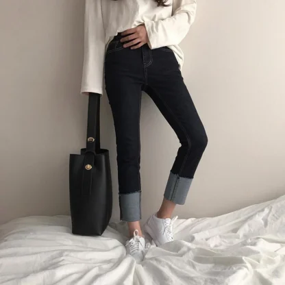 Sleek Generous Bucket Bag - Image 3