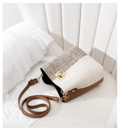 Trendy Elegance Bucket Bag - Image 6