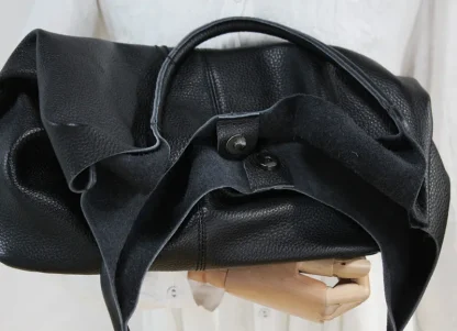 Casual Chic Bucket Bag - Image 5