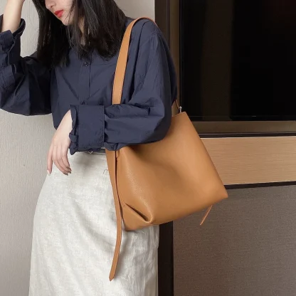 Sleek Solid Bucket Bag - Image 4