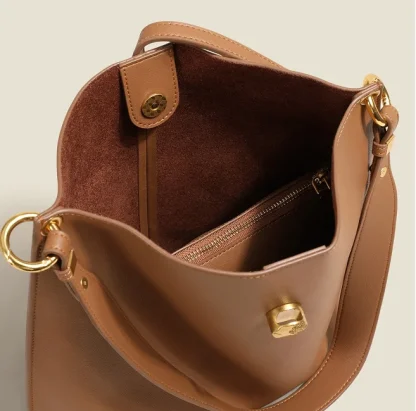 Elegant Solid Bucket Bag - Image 7