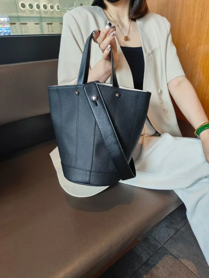 Elegant Sleek Bucket Bag - Image 7