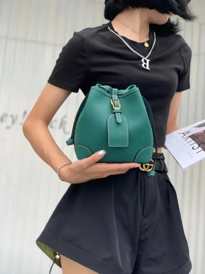 Elegant Drawstring Bucket Bag - Image 7
