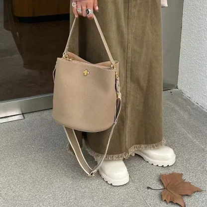 Solid Spacious Bucket Bag - Image 3