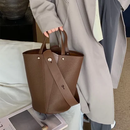 Stylish Compact Bucket Bag - Image 2