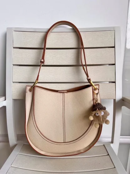 Simple Elegant Bucket Bag - Image 3
