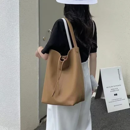 Solid Tote Bucket Bag - Image 4